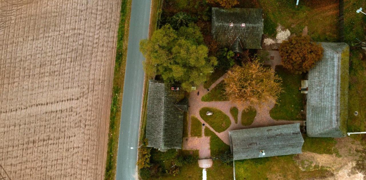 Gniazdo W Felicjanowie Uniejow Exteriér fotografie